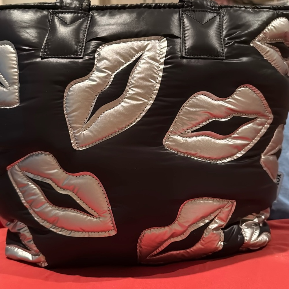 💋💋NWTS SUPER CUTE WILDFOX CO. DESIGNER💋💋'S BAGS❣️